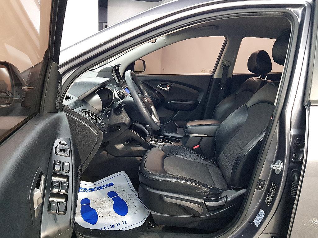 HYUNDAI Tucson - Vista 8