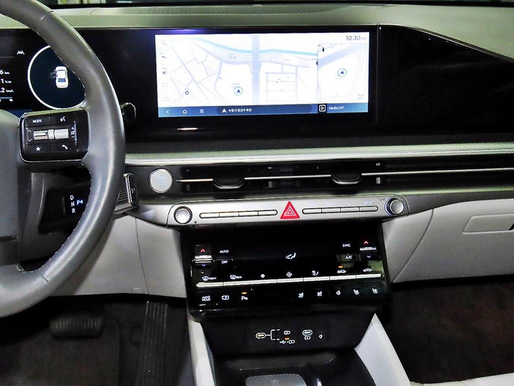 HYUNDAI Grandeur - Vista 11