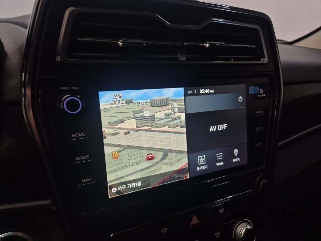 Ssangyong Tivoli 2021 Blanco - Importación desde Corea - HF Imports Iquique - Foto 13