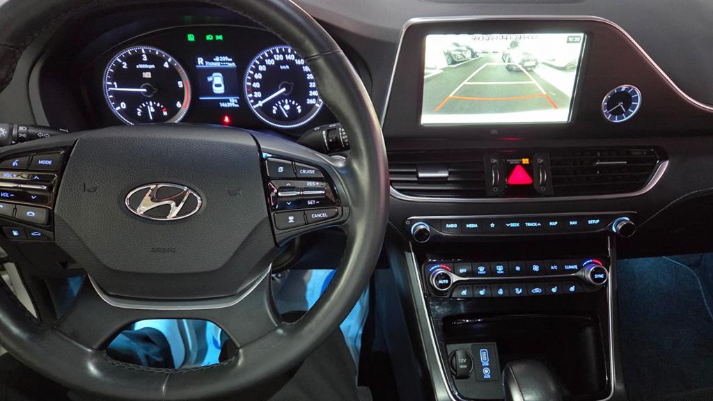 HYUNDAI Grandeur 2017 Plateado - Importación desde Corea - HF Imports Iquique - Foto 15