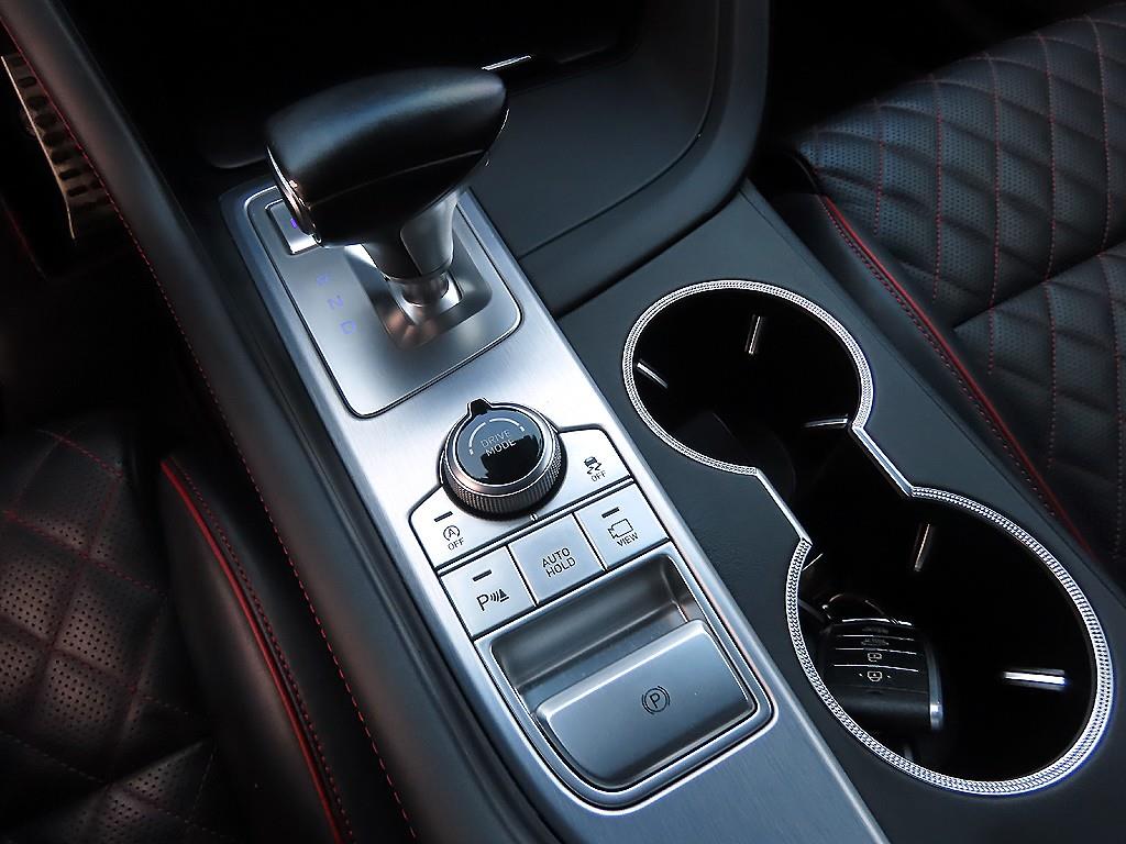 Genesis G70 - Vista 11