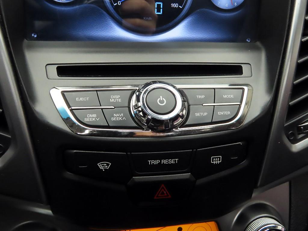 Ssangyong Korando - Vista 9