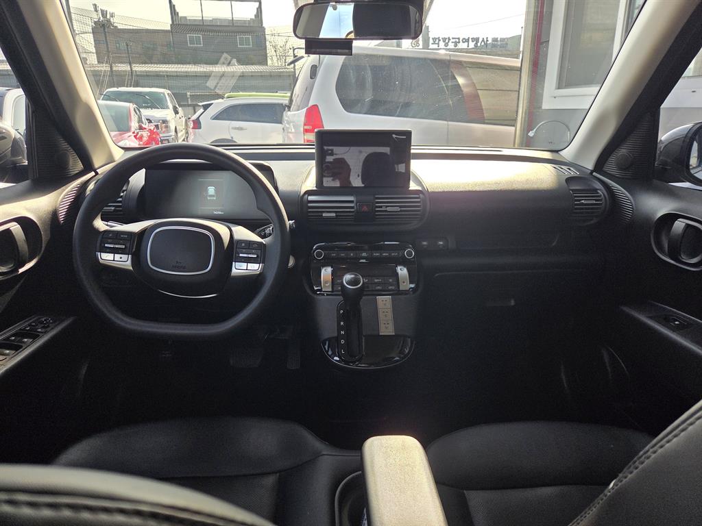 HYUNDAI Casper - Vista 7