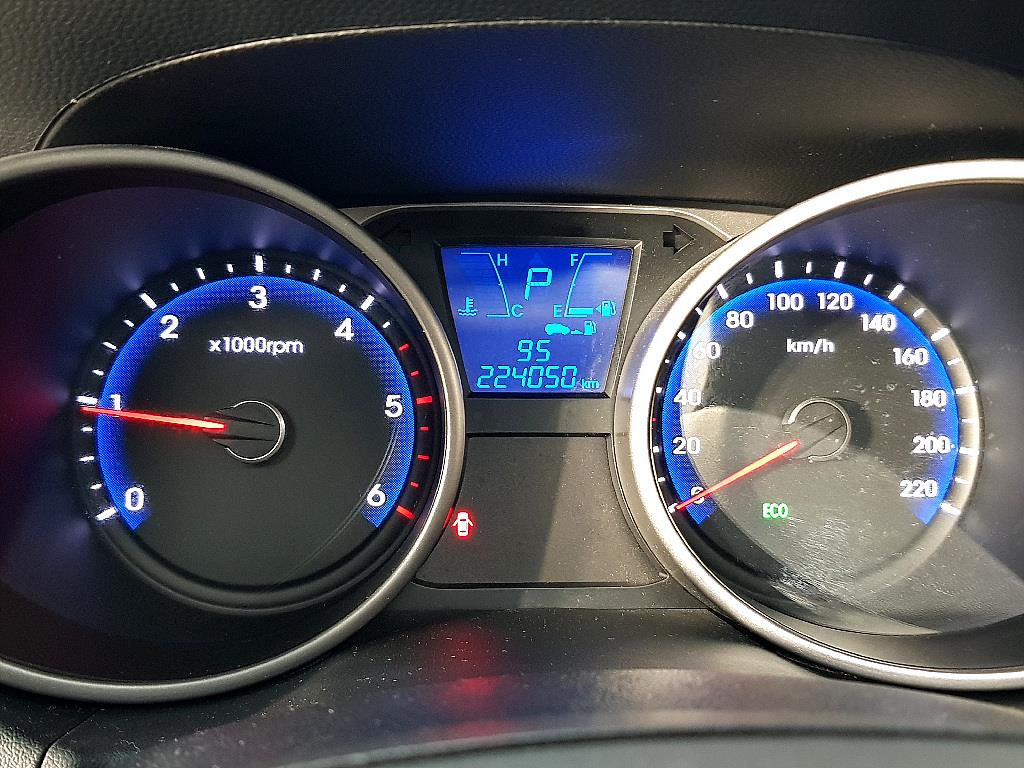 HYUNDAI Tucson - Vista 7