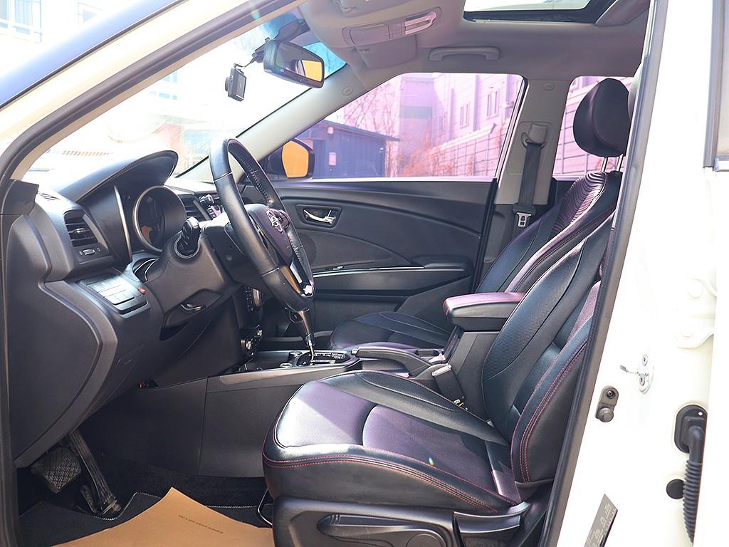 Ssangyong Tivoli 2016 Blanco - Importación desde Corea - HF Imports Iquique - Foto 11