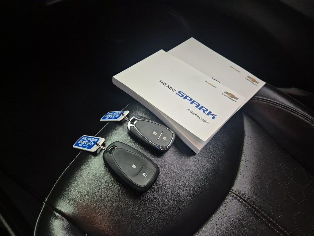 Chevrolet Spark 2018 Blanco - Importación desde Corea - HF Imports Iquique - Foto 14