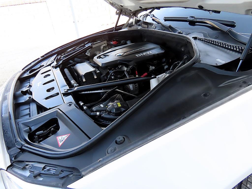 BMW 5 Series 2016 Blanco - Importación desde Corea - HF Imports Iquique - Foto 19