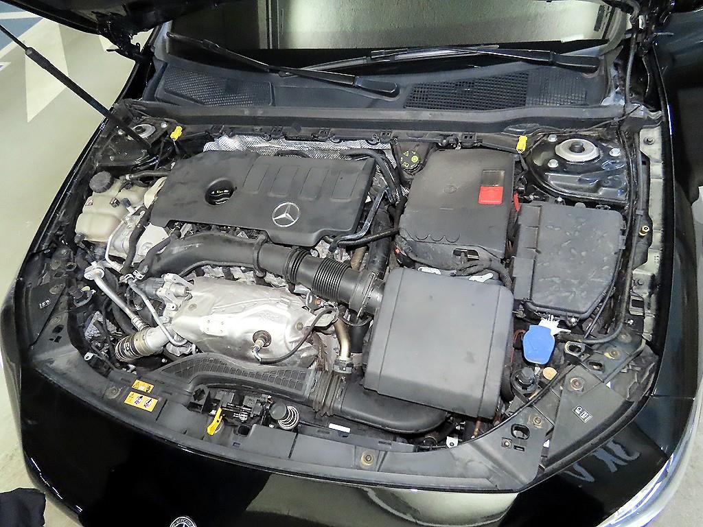 Mercedes Benz CLA Class 2021 Negro - Importación desde Corea - HF Imports Iquique - Foto 18