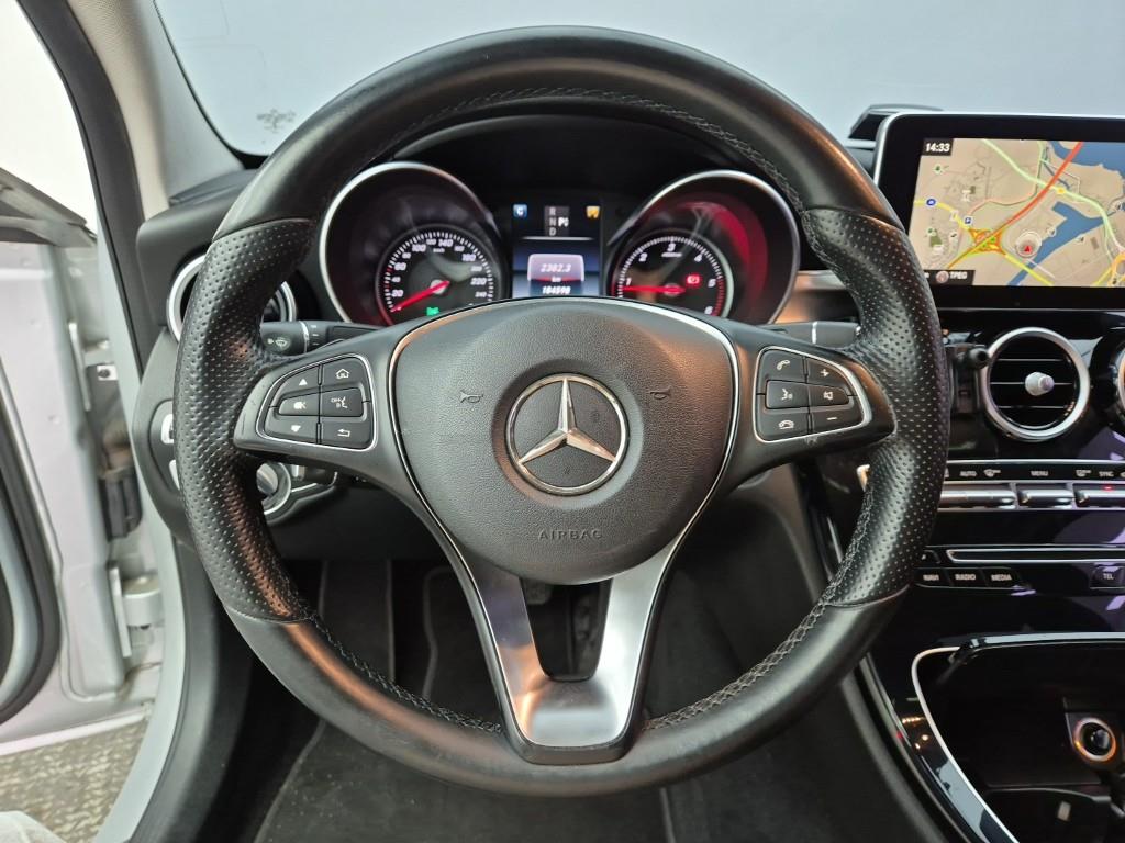 Mercedes Benz C Class - Vista 9