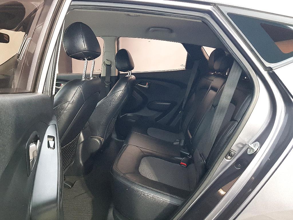 HYUNDAI Tucson - Vista 9