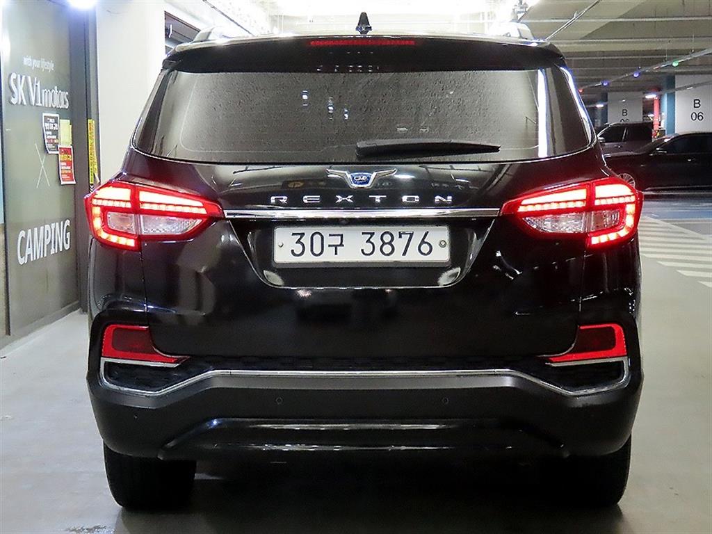 Ssangyong Rexton - Vista 5