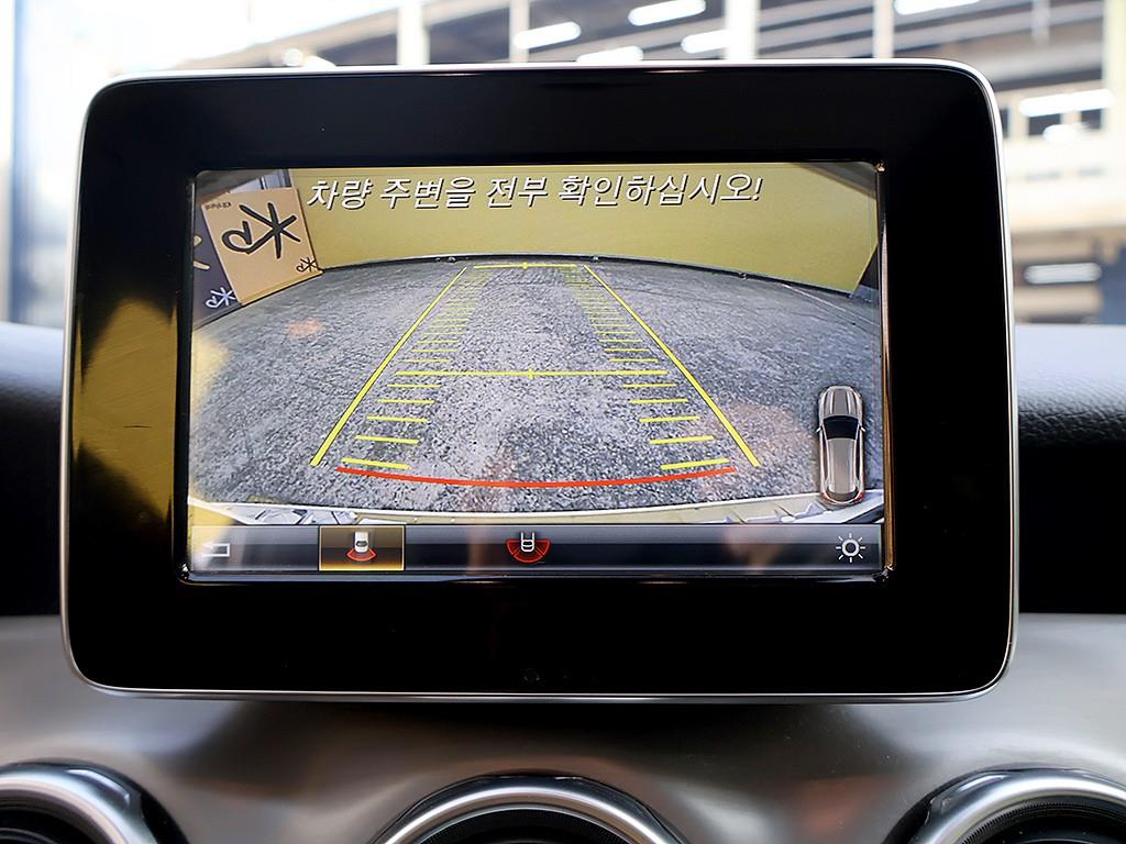 Mercedes Benz GLA Class 2019 Blanco - Importación desde Corea - HF Imports Iquique - Foto 9