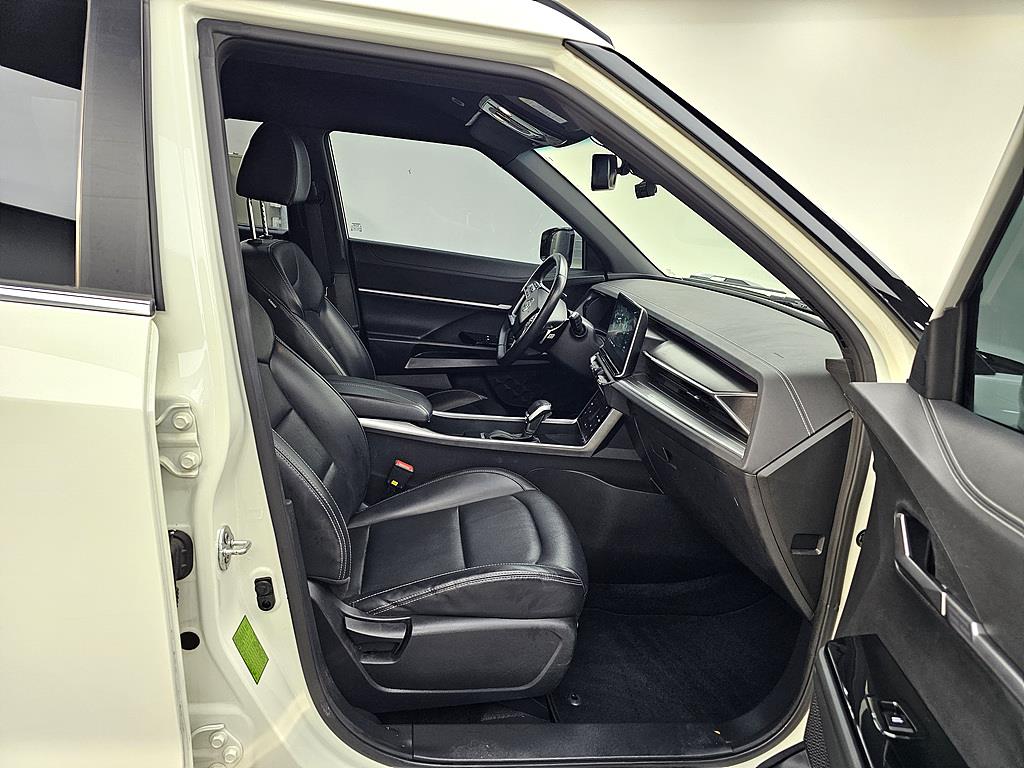 Ssangyong Torres - Vista 11