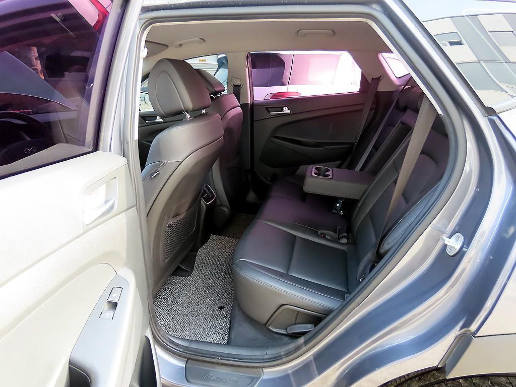 HYUNDAI Tucson - Vista 6