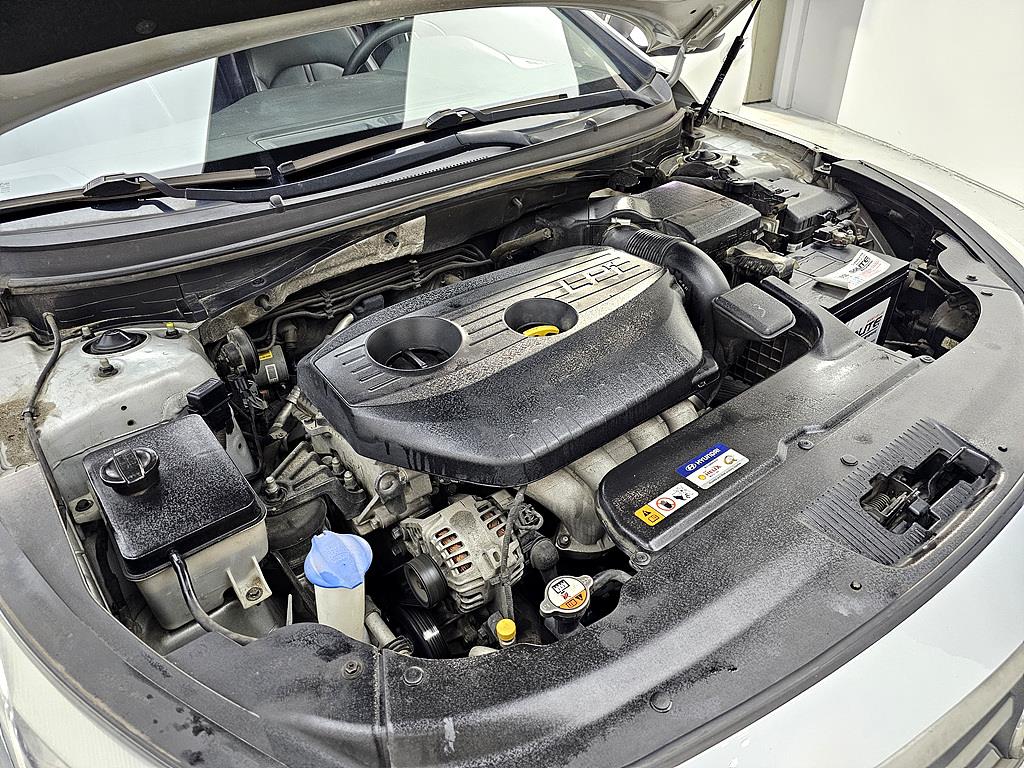 HYUNDAI Sonata - Vista 6