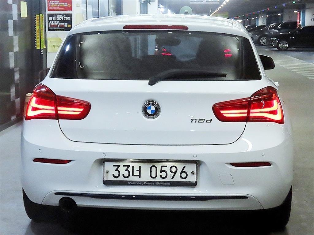 BMW 1 series - Vista 5