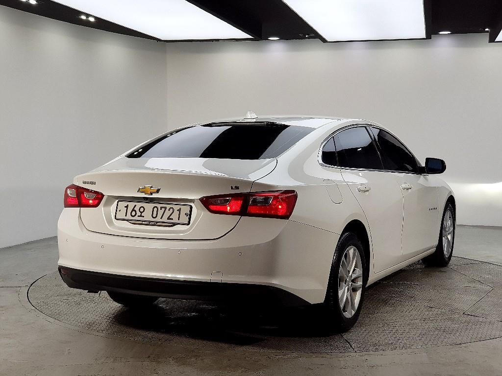 Chevrolet Malibu - Vista 4