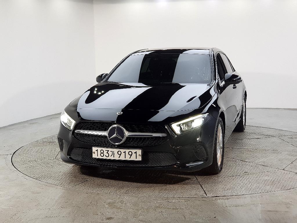 Mercedes Benz A Class - Vista 2