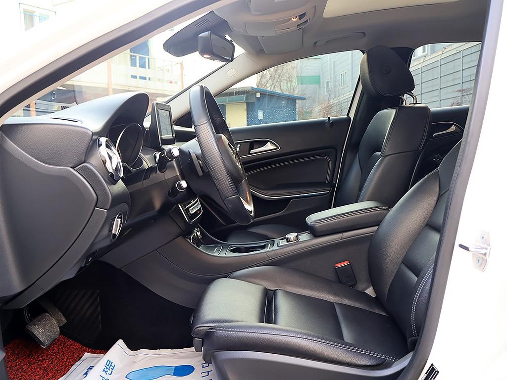 Mercedes Benz GLA Class 2019 Blanco - Importación desde Corea - HF Imports Iquique - Foto 10