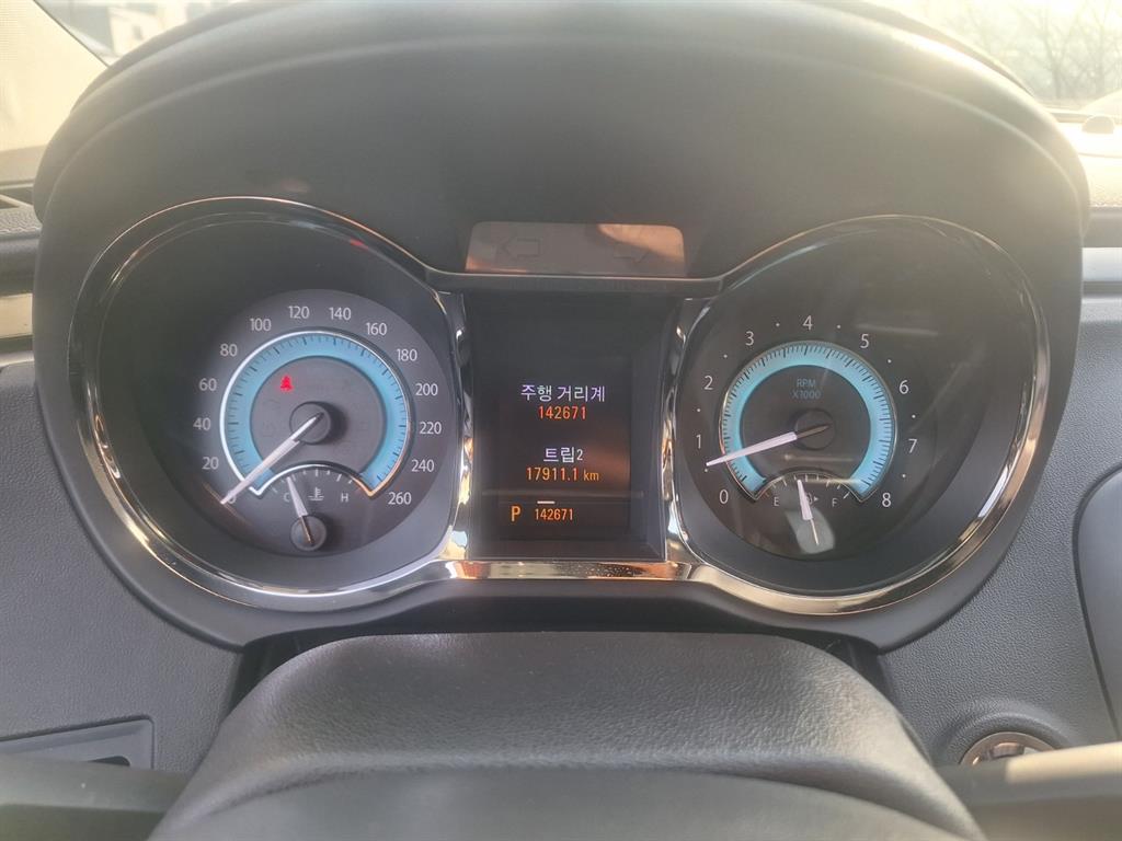 DAEWOO Alpheon - Vista 5