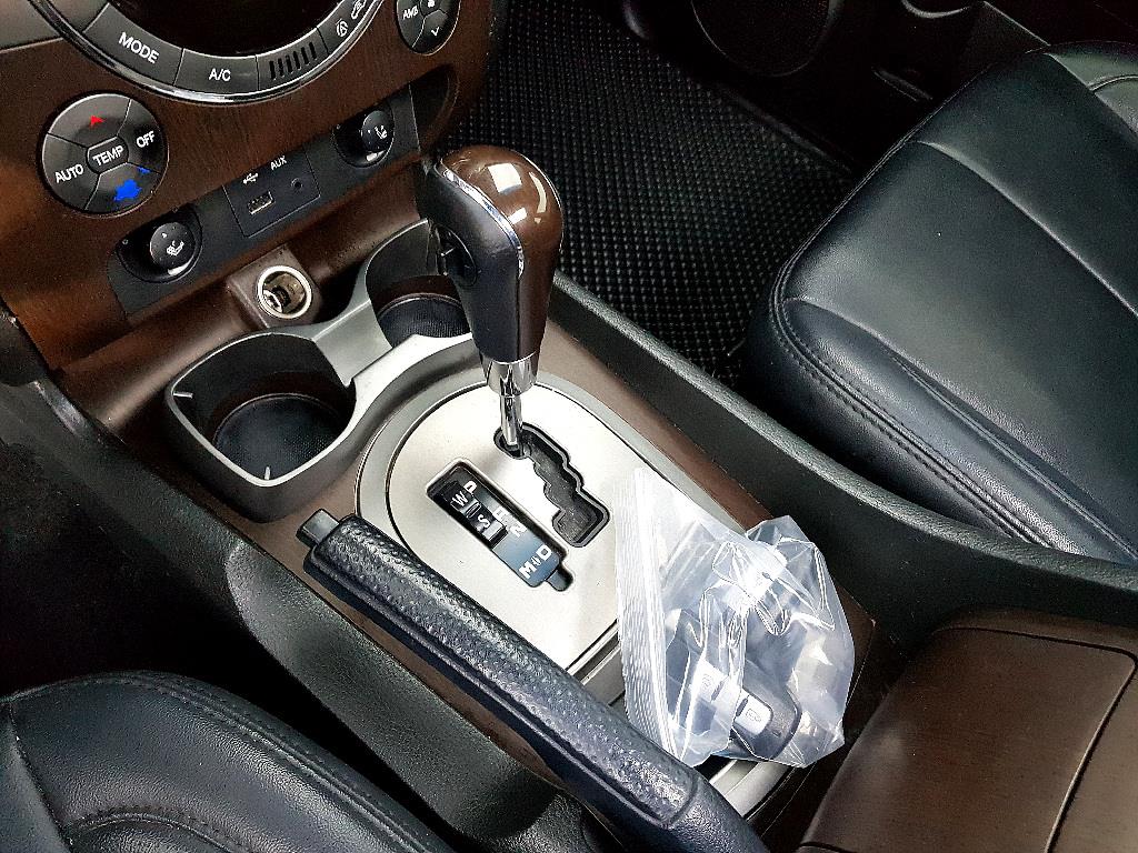 Ssangyong Rexton 2013 Blanco - Importación desde Corea - HF Imports Iquique - Foto 13