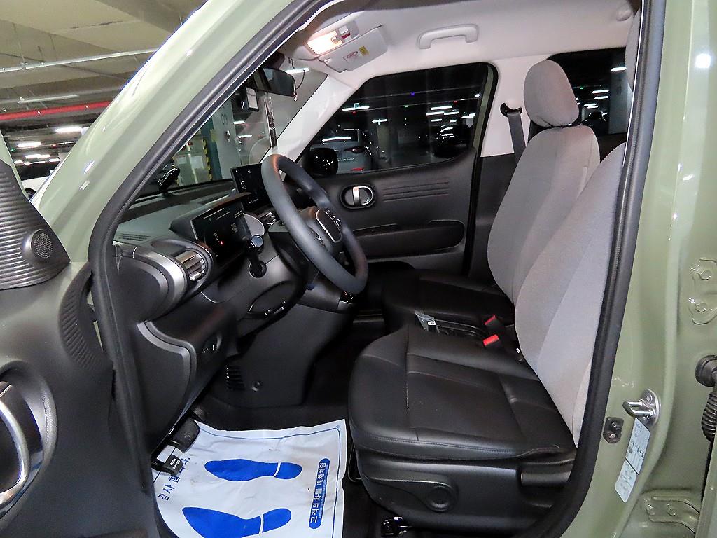 HYUNDAI Casper - Vista 6