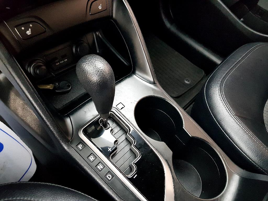 HYUNDAI Tucson 2010 Gris - Importación desde Corea - HF Imports Iquique - Foto 16