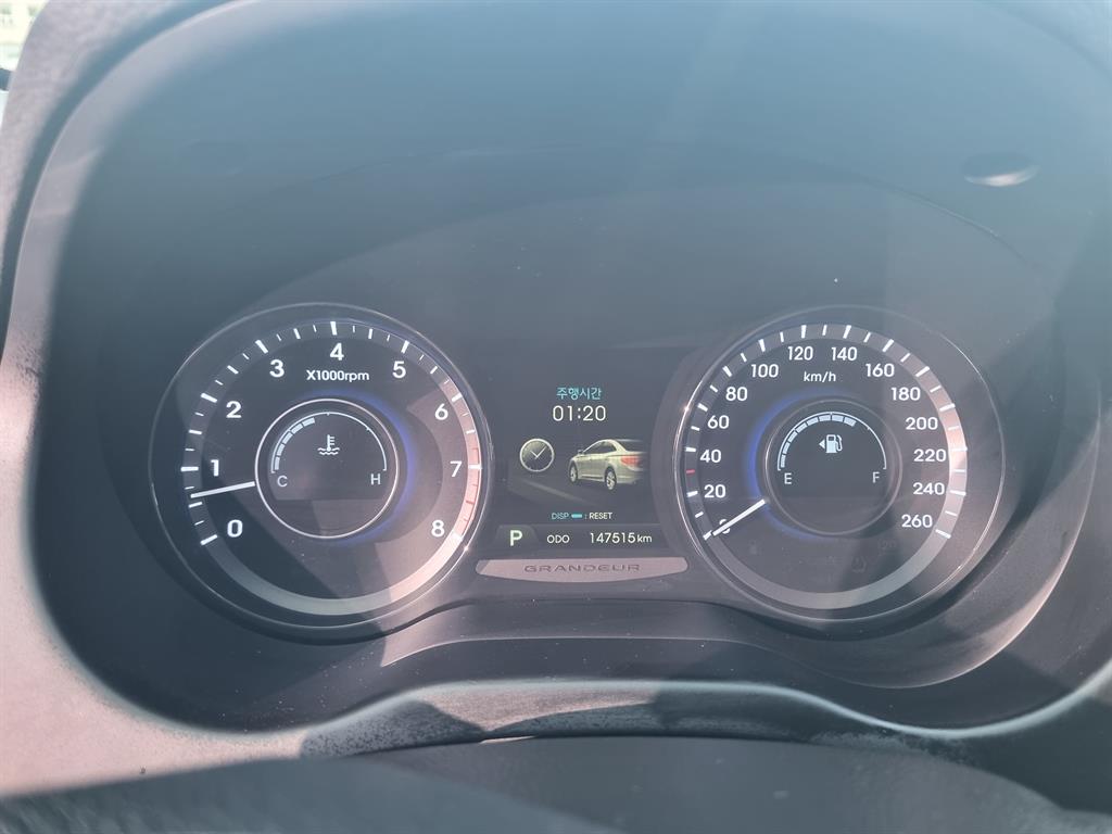 HYUNDAI Grandeur 2014 Negro - Importación desde Corea - HF Imports Iquique - Foto 15