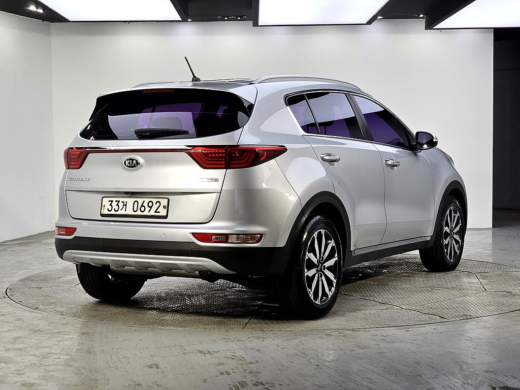 KIA Sportage - Vista 4