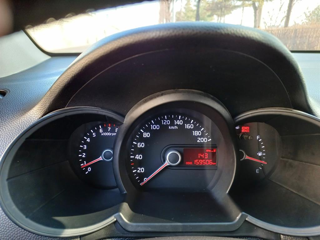 KIA Morning - Vista 10