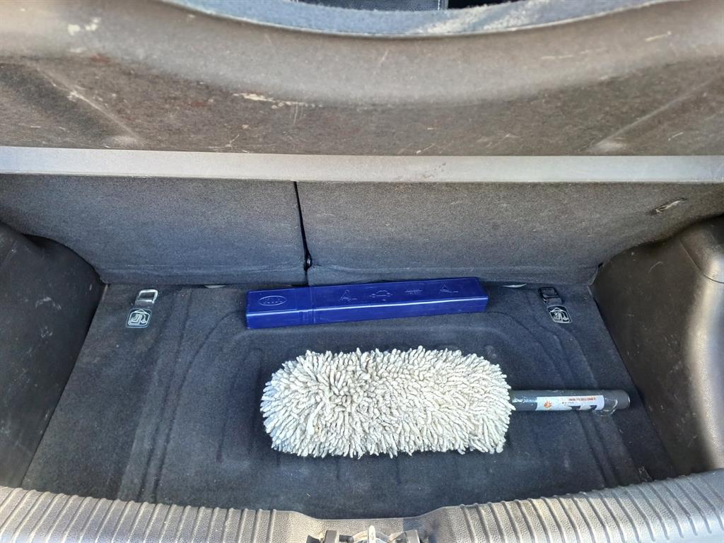 KIA Morning - Vista 11