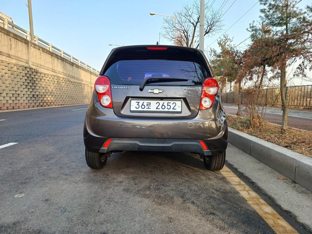 Chevrolet Spark 2014 Gris - Importación desde Corea - HF Imports Iquique - Foto 13
