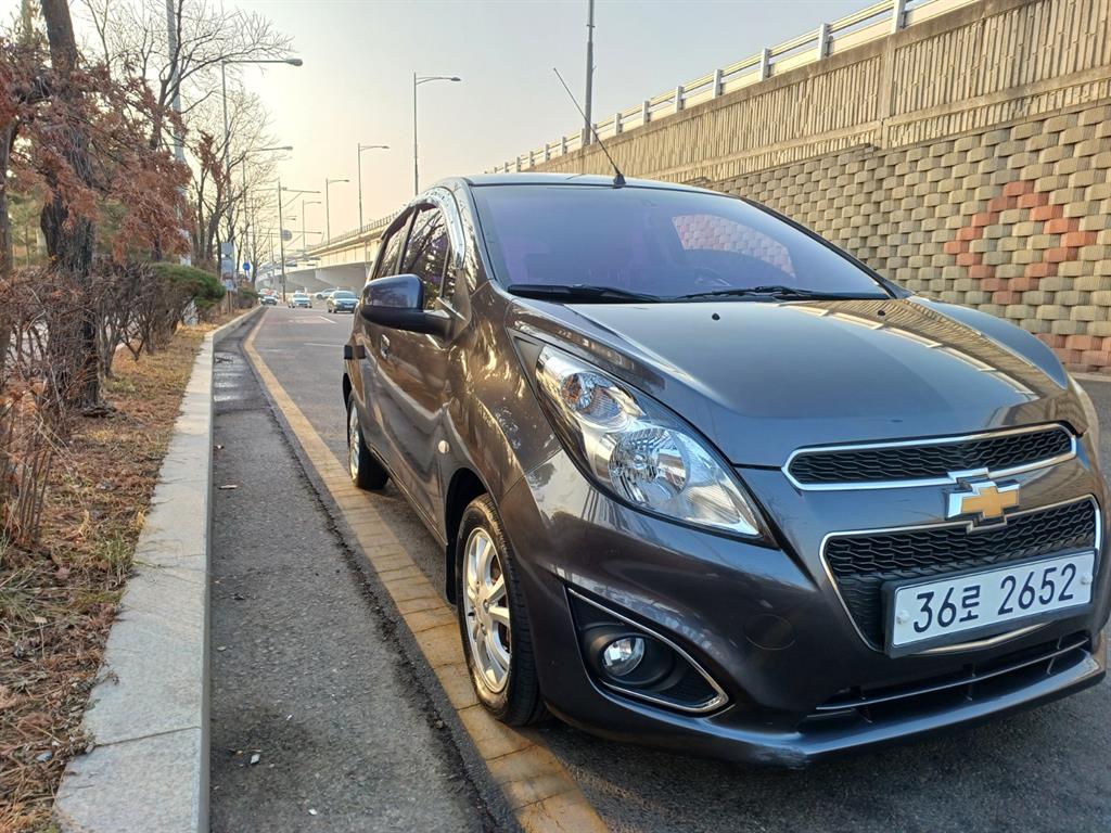 Chevrolet Spark - Vista 11