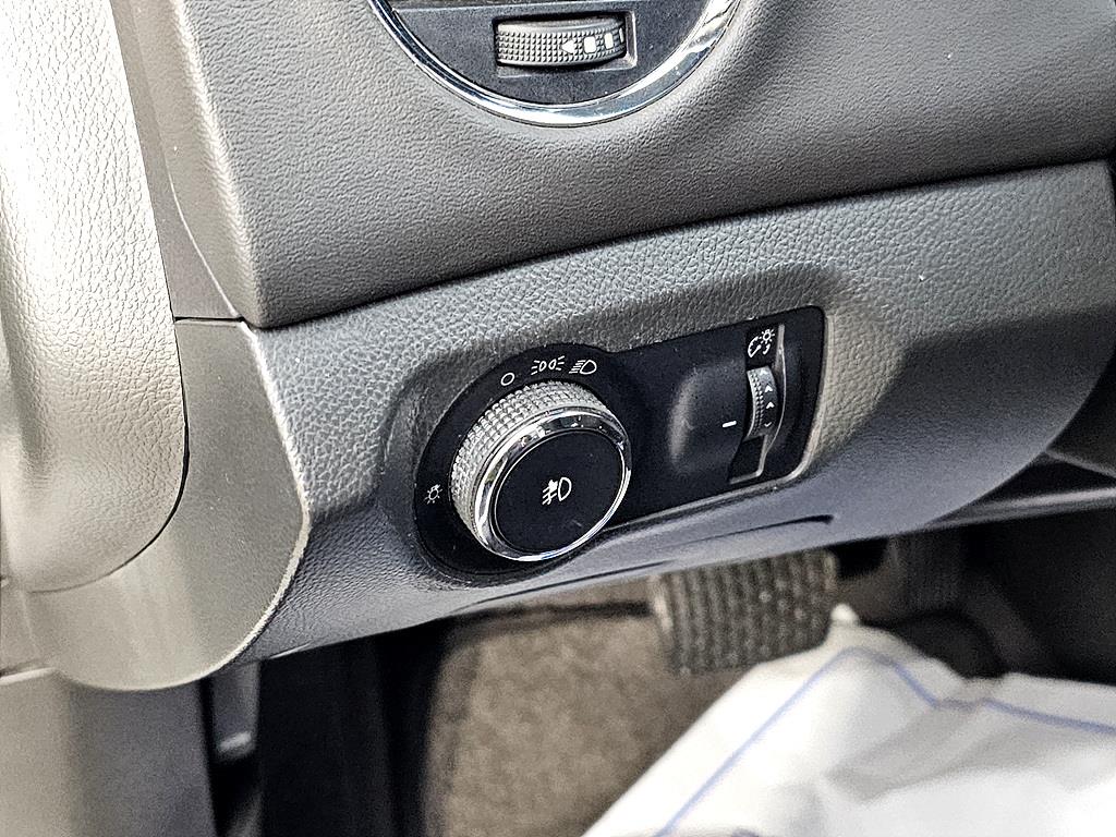 Chevrolet Cruise 2013 Blanco - Importación desde Corea - HF Imports Iquique - Foto 14