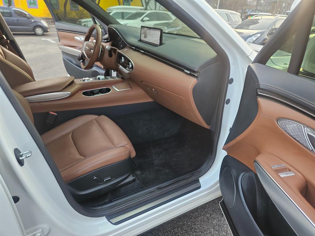 Genesis GV70 2021 Blanco - Importación desde Corea - HF Imports Iquique - Foto 16