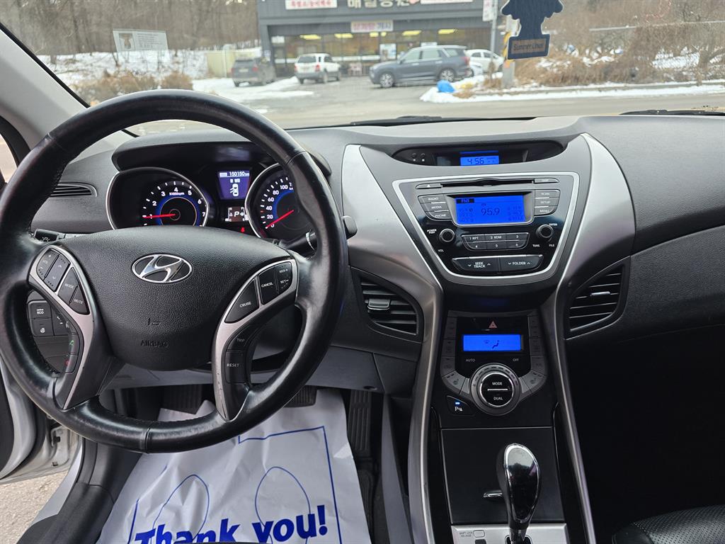 HYUNDAI Avante 2013 Plateado - Importación desde Corea - HF Imports Iquique - Foto 17