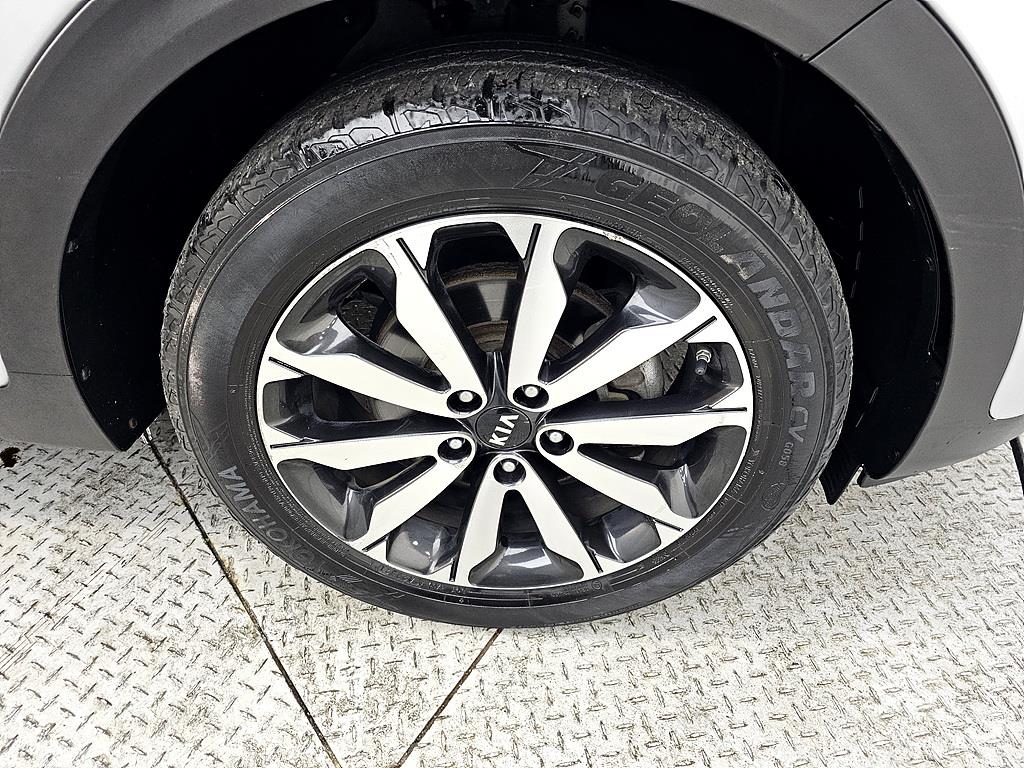 KIA Sportage 2016 Plateado - Importación desde Corea - HF Imports Iquique - Foto 20