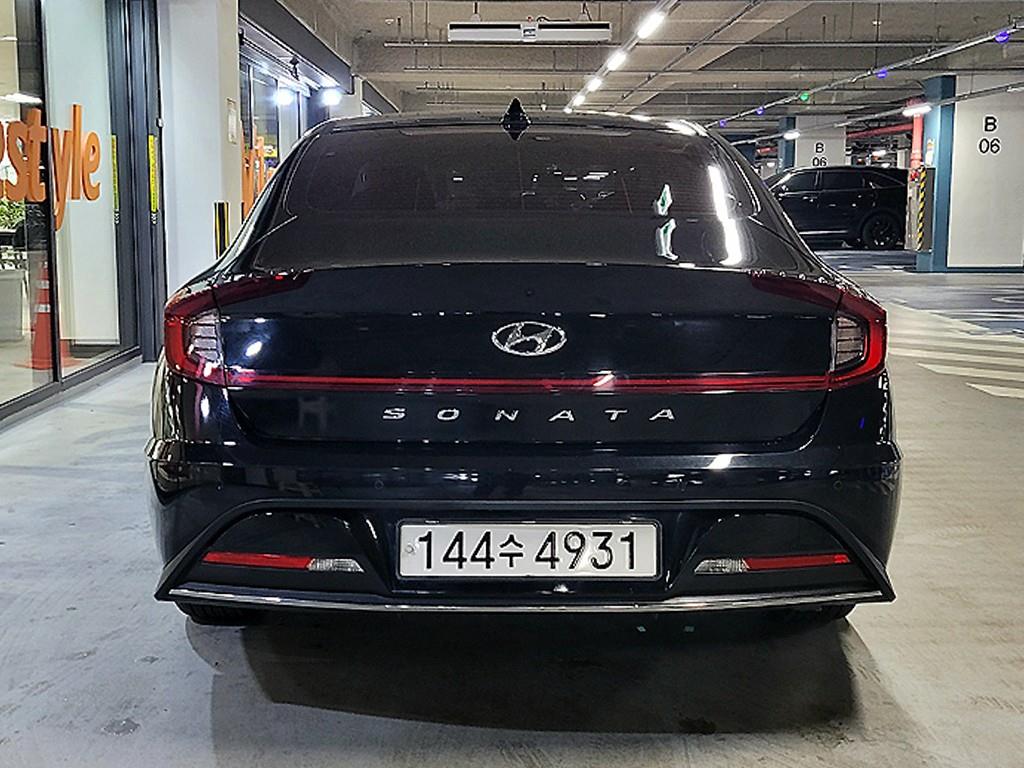 HYUNDAI Sonata - Vista 5