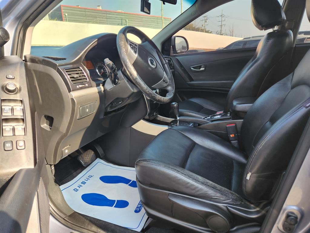 Ssangyong Korando 2013 Azul - Importación desde Corea - HF Imports Iquique - Foto 17