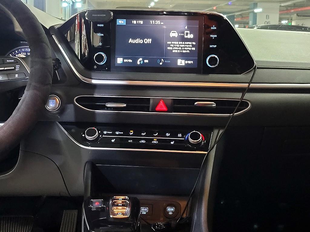 HYUNDAI Sonata - Vista 11