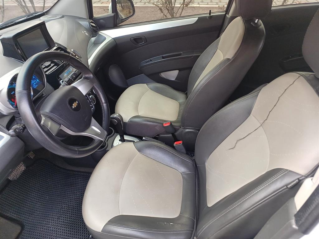 Chevrolet Spark - Vista 8