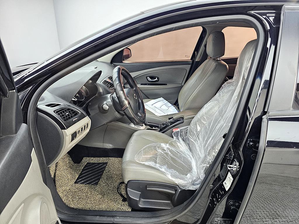 SAMSUNG SM3 - Vista 8