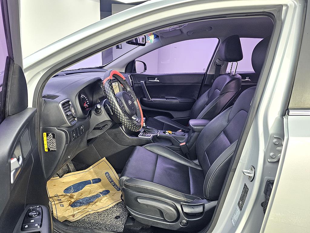 KIA Sportage - Vista 8