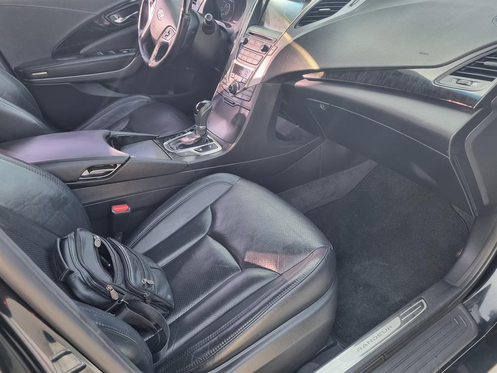 HYUNDAI Grandeur 2014 Negro - Importación desde Corea - HF Imports Iquique - Foto 14