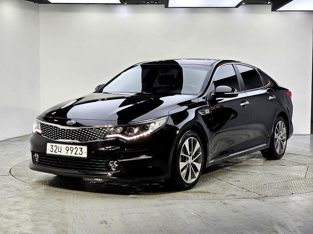 KIA K5 - Vista 2