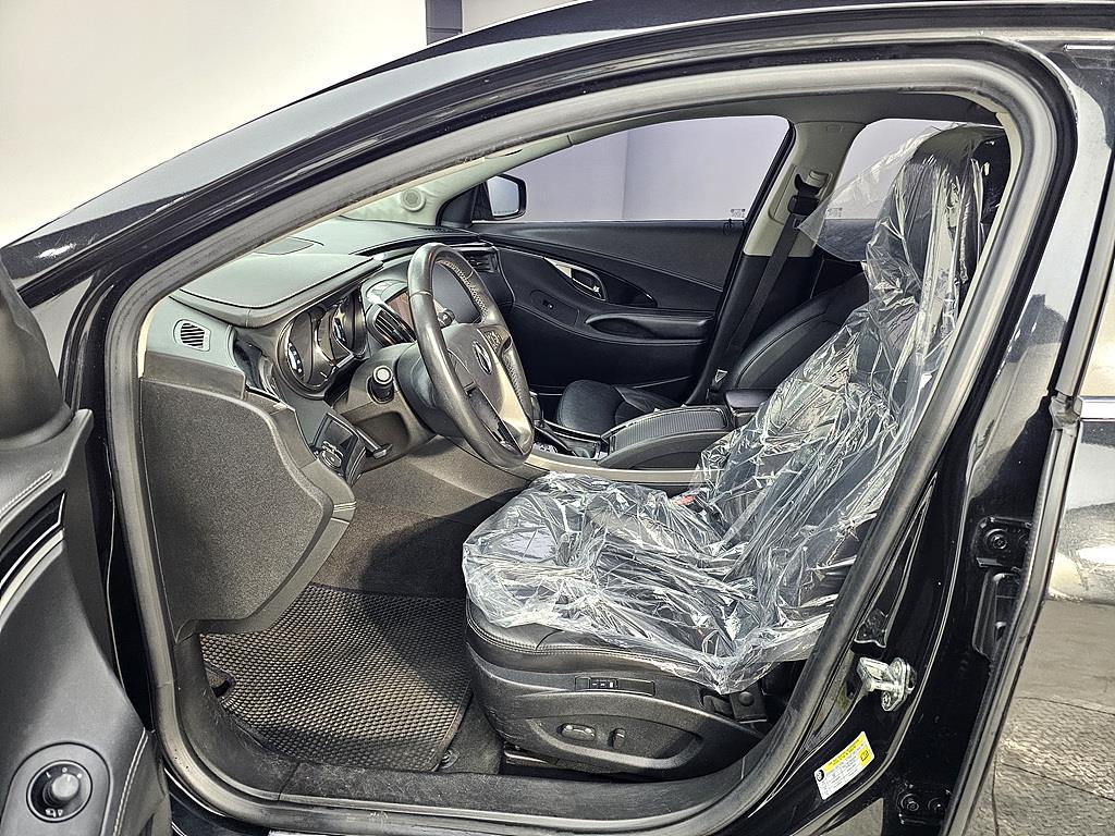 DAEWOO Alpheon - Vista 8