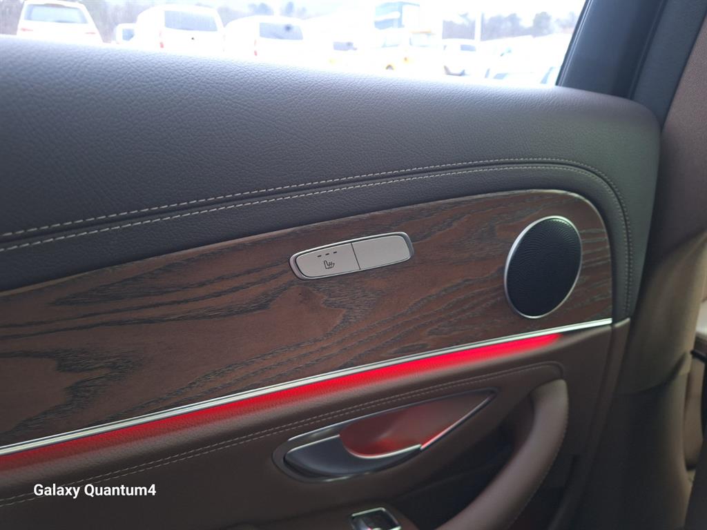 Mercedes Benz E class 2017 Negro - Importación desde Corea - HF Imports Iquique - Foto 14