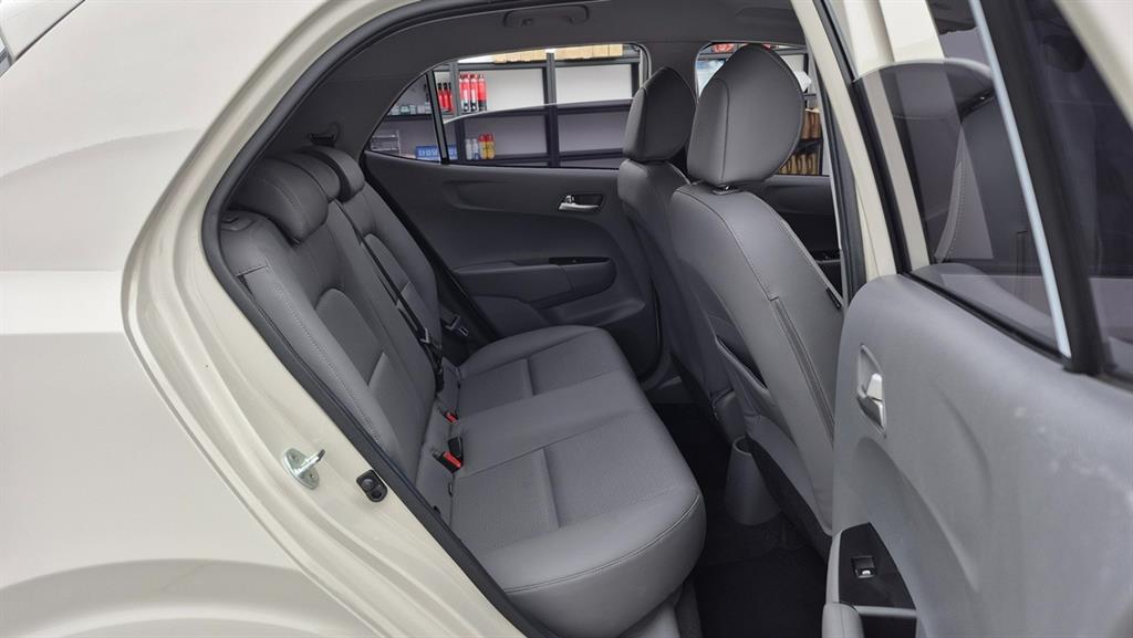 KIA Morning - Vista 7