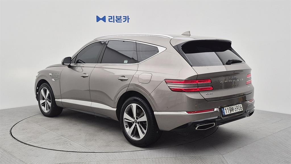 Genesis GV80 - Vista 4