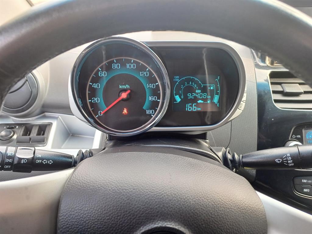 Chevrolet Spark - Vista 8